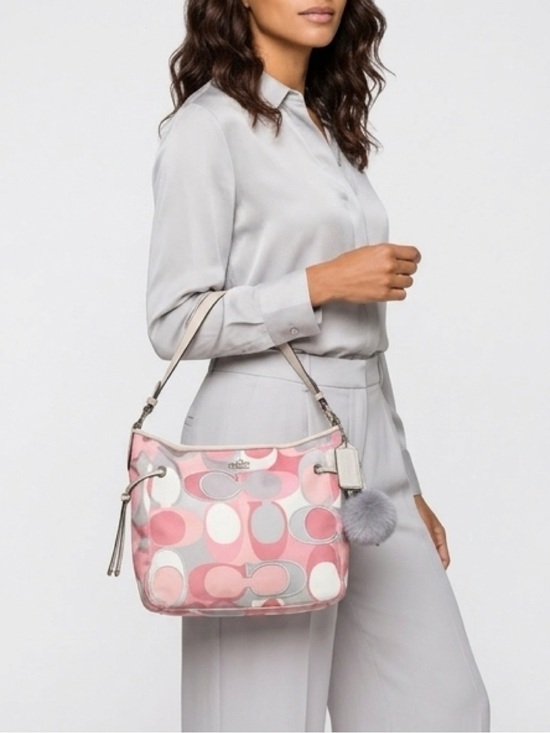 Coach Handbags - Coach Chelsea